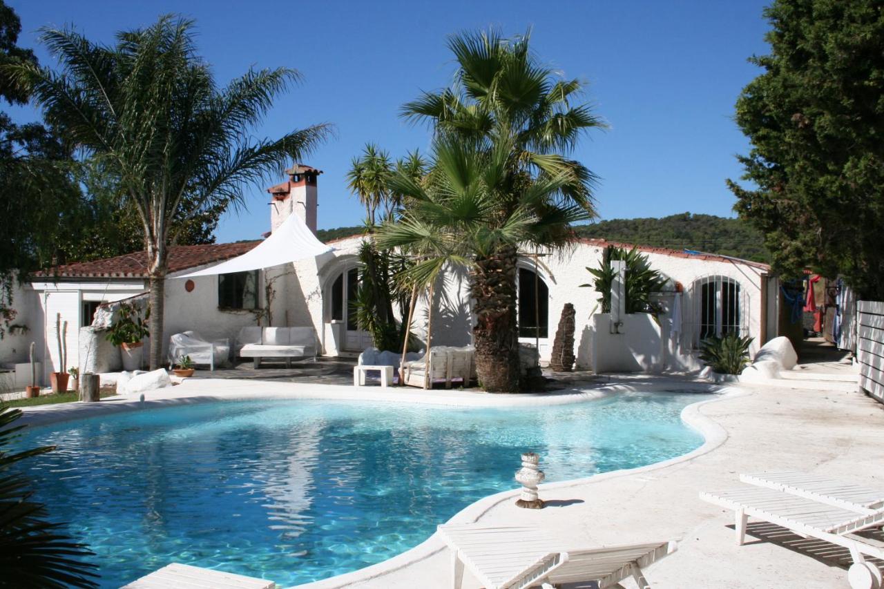 Bed and Breakfast Le Rondini Montras Экстерьер фото