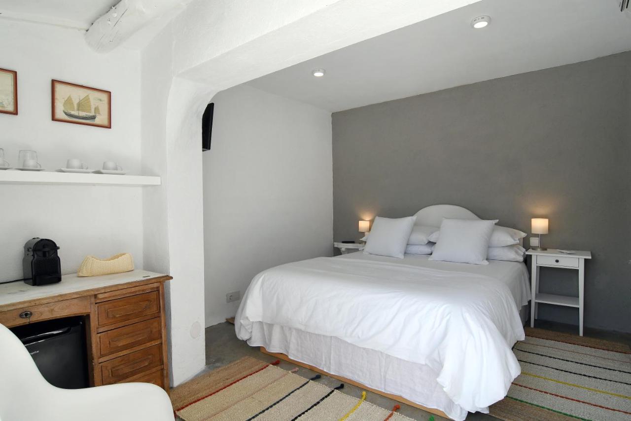 Bed and Breakfast Le Rondini Montras Экстерьер фото