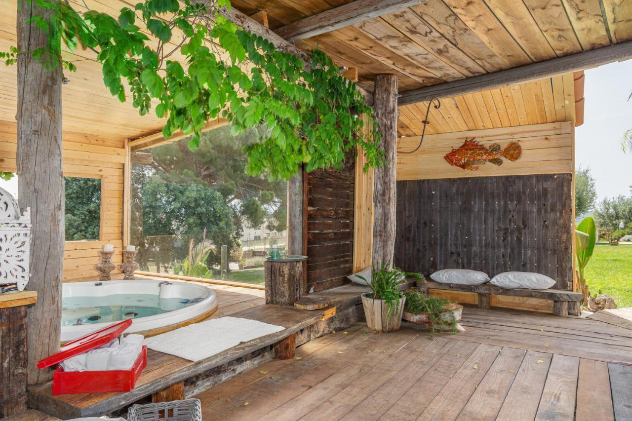 Bed and Breakfast Le Rondini Montras Экстерьер фото